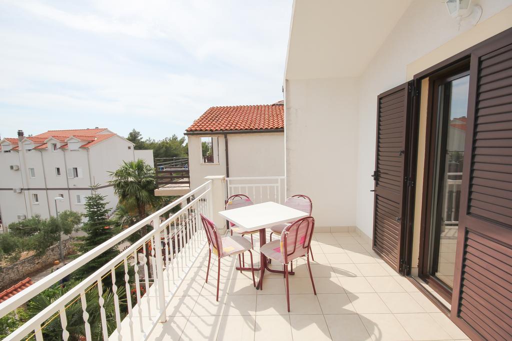 Apartments Skelin Vodice Rom bilde
