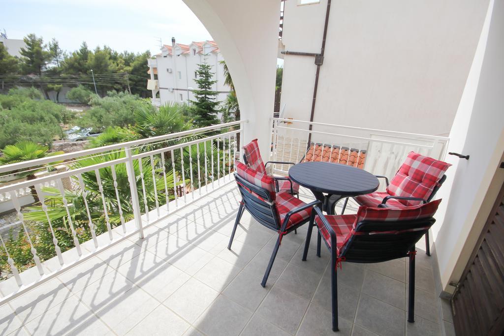 Apartments Skelin Vodice Rom bilde