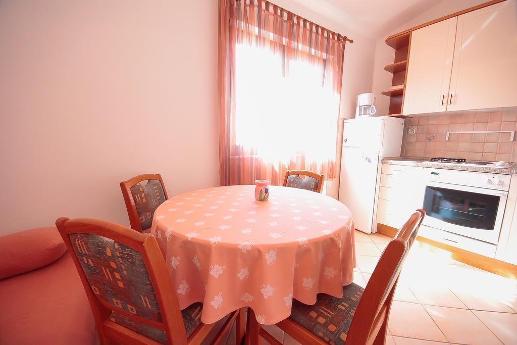 Apartments Skelin Vodice Rom bilde