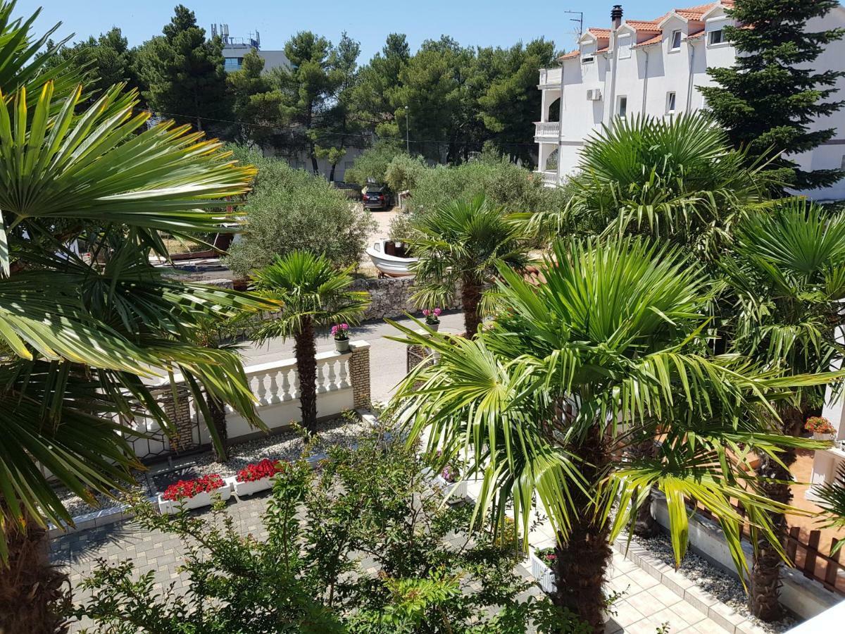 Apartments Skelin Vodice Eksteriør bilde